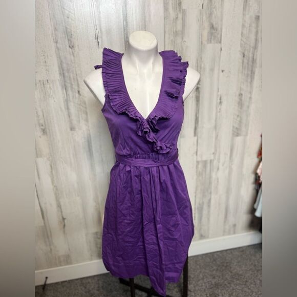 Purple dress  - Picture 3 of 7